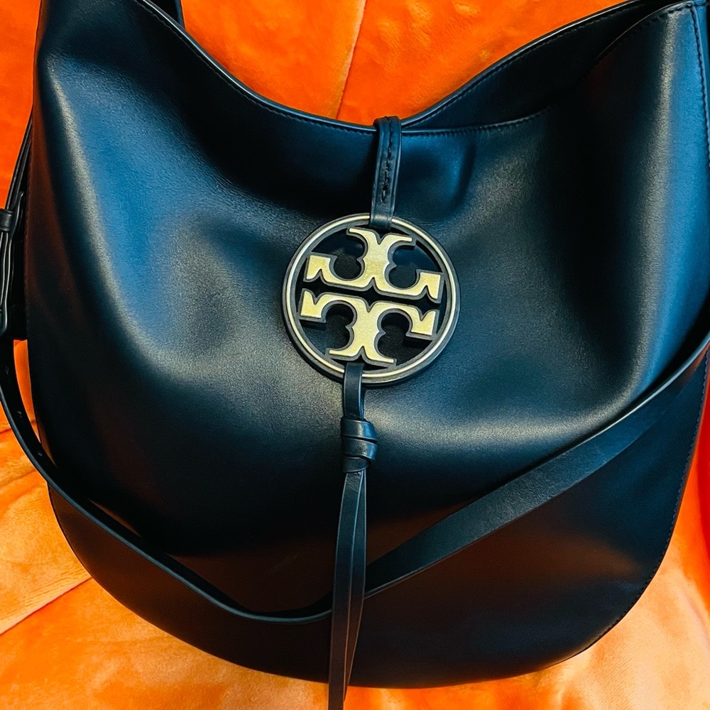 Tory Burch Leather, Large Carryall with Adjustable Strap